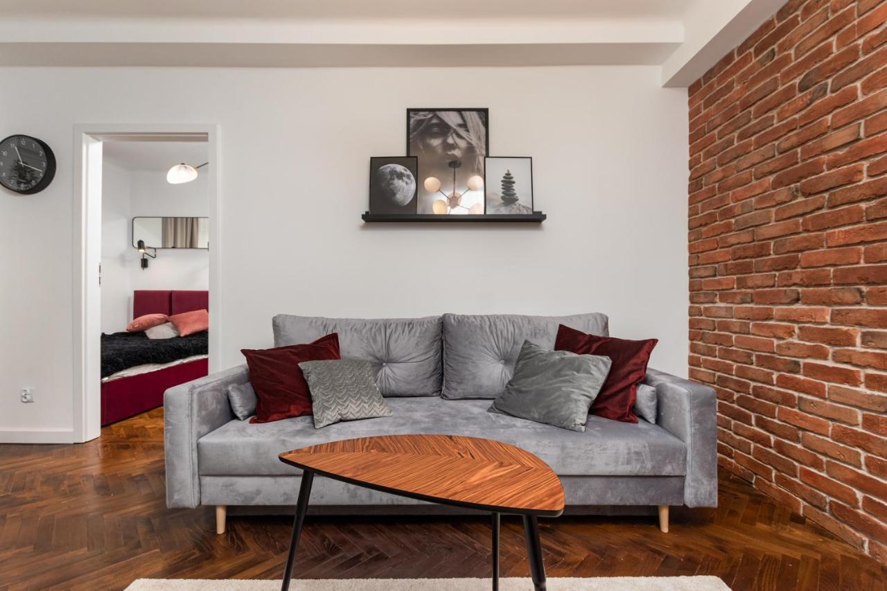 Grojecka 74 By Homeprime Warsaw Exterior photo